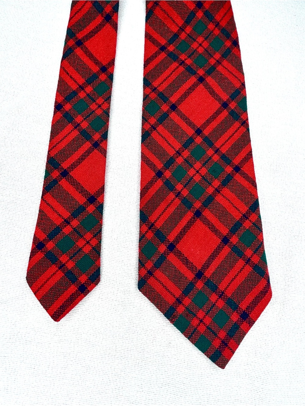 Vintage Red Tartan Wool Tie Gae Laird Made In Scotland 4” Wide Plaid Necktie
